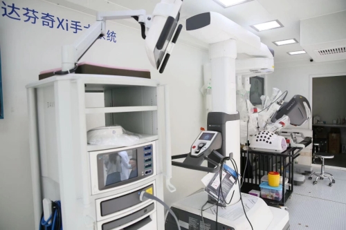 達芬奇科普行揚州站成功舉辦，手術(shù)機器人來揚三年已造福700余患者