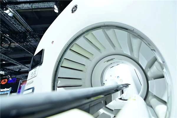 GE醫(yī)療攜尖端科技亮相第五屆進(jìn)博會(huì) 中國(guó)首發(fā)首展新品備受矚目 GE醫(yī)療攜尖端科技亮相第五屆進(jìn)博會(huì) 中國(guó)首發(fā)首展新品備受矚目